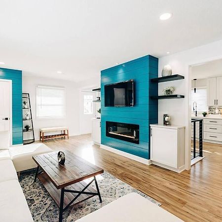 Beautiful Luxury Home Freshly Renovated With Big Yard, Seating & Grill Pad Cottage Grove Exteriér fotografie